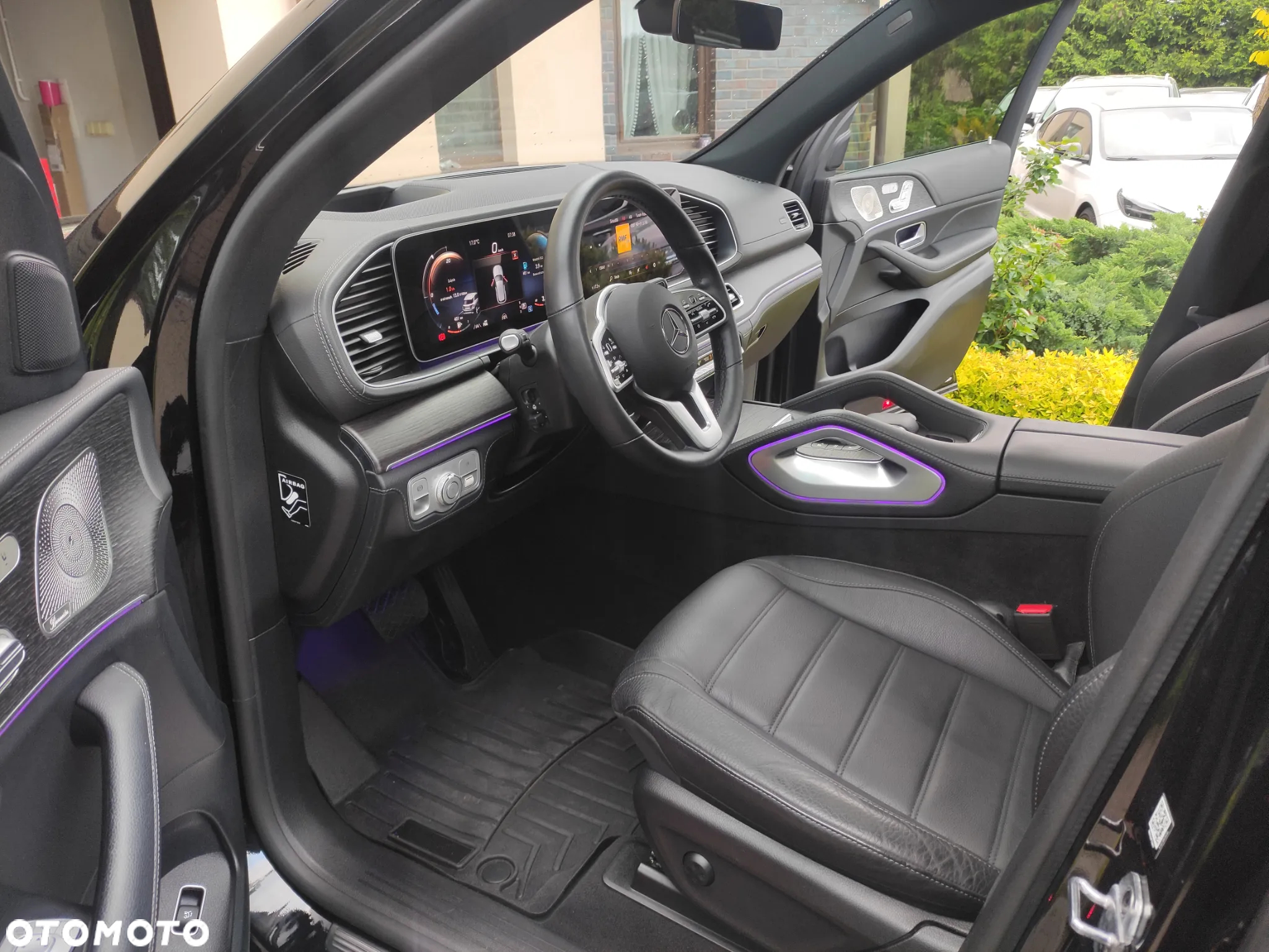 Mercedes-Benz GLE - 13
