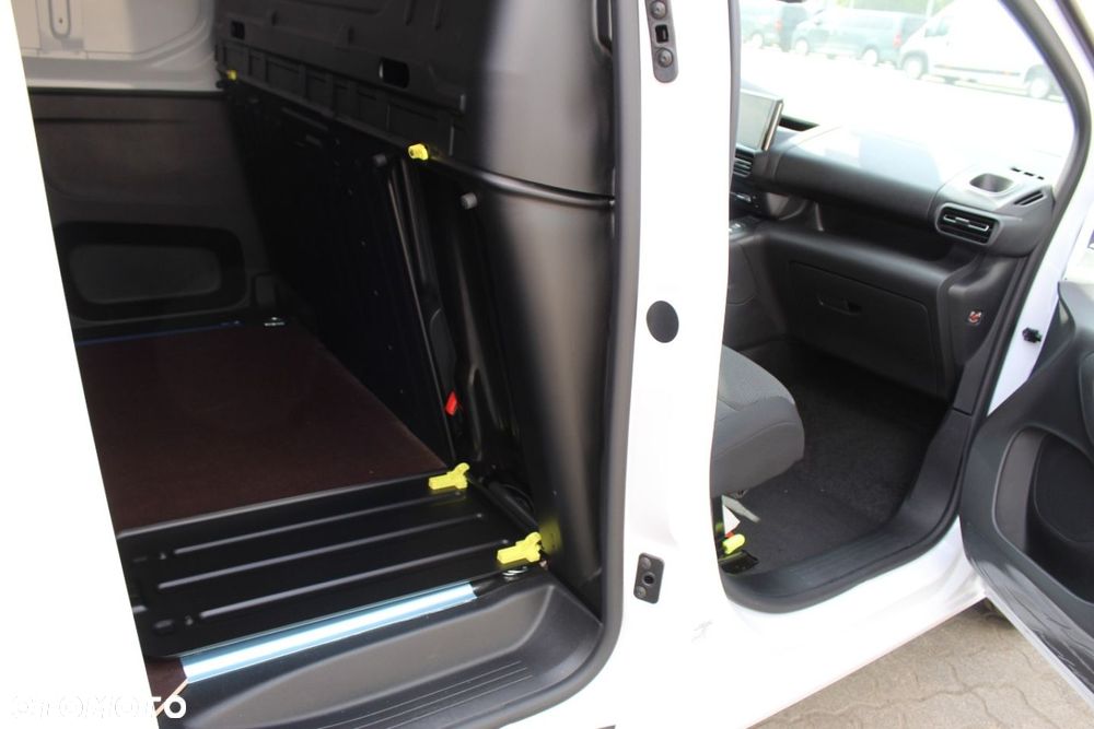 Peugeot Partner - 17