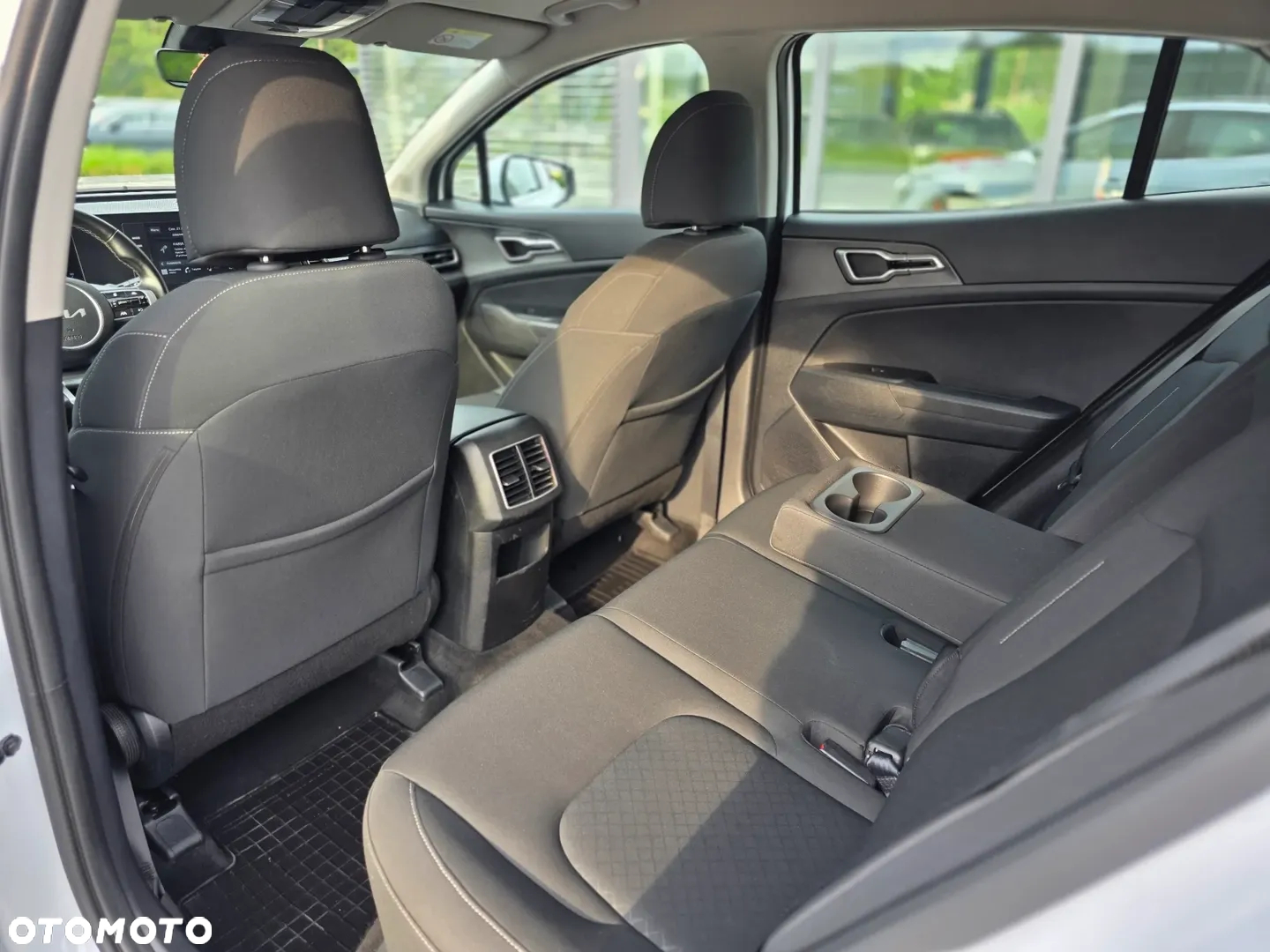 Kia Sportage 1.6 T-GDI L 2WD - 37