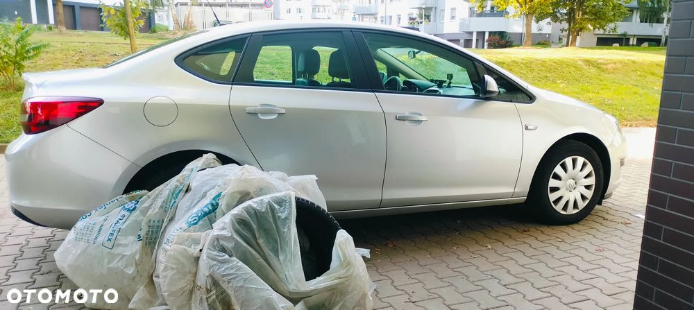 Opel Astra IV 1.6 Cosmo - 16