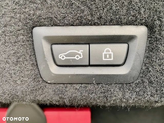 BMW Seria 7 750d xDrive - 16