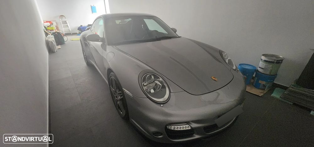 Porsche 911 (997) Turbo - 6