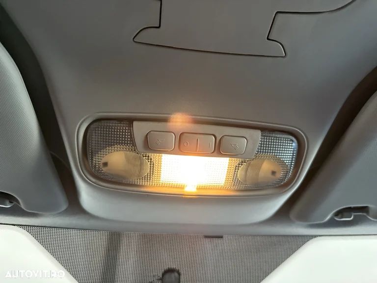 Ford Transit Connect 1.5 EcoBlue 100CP 6MT DCIV SWB(L1) Trend - 23