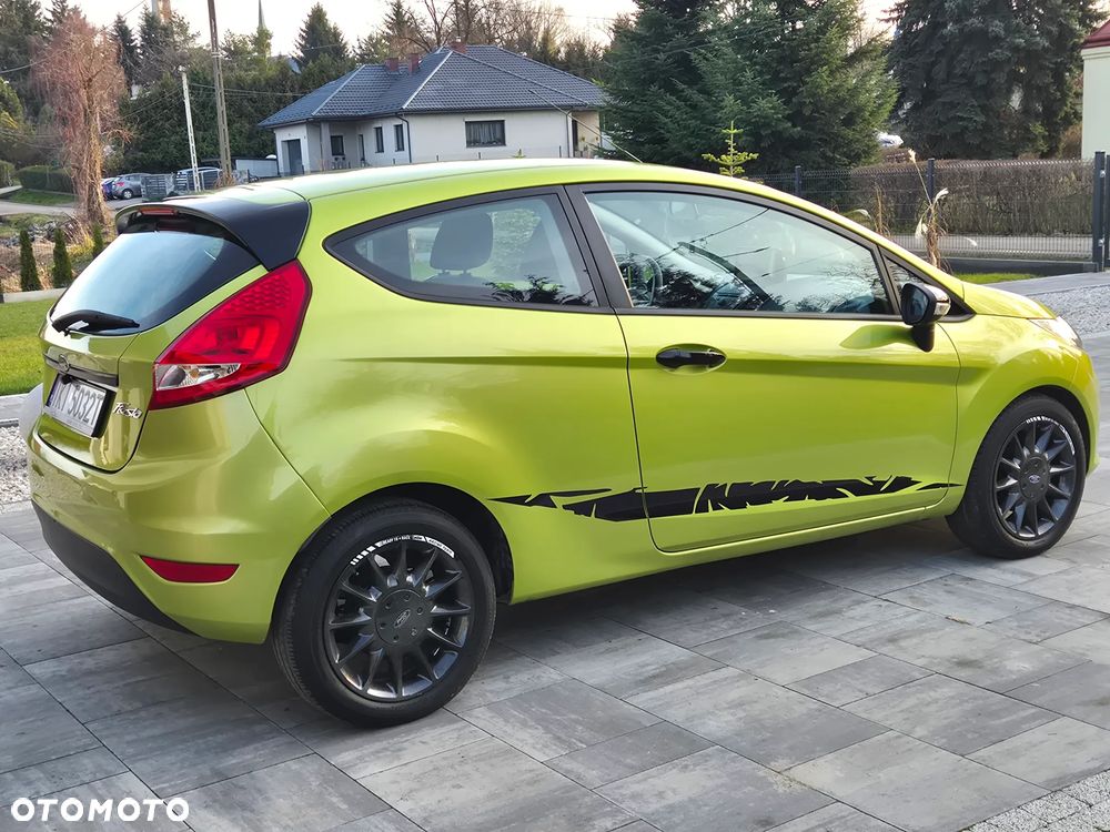 Ford Fiesta 1.25 Champions Edition - 8