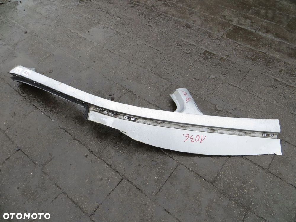 MERCEDES W123 POSZYCIE DACHU PRAWY 775 16- - 2