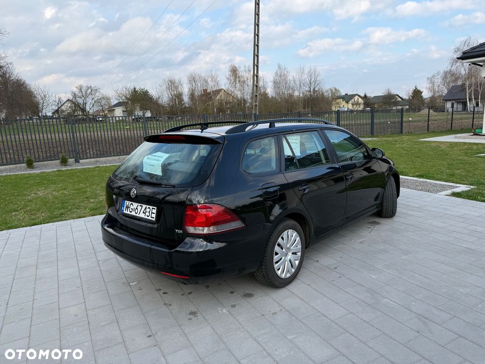 Volkswagen Golf - 2