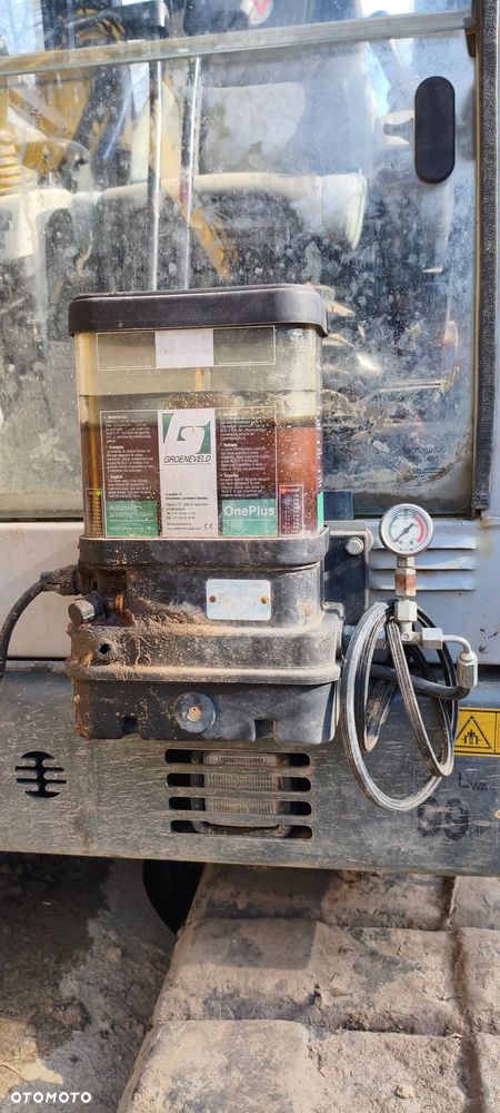 Wacker Neuson ET 145 - 11