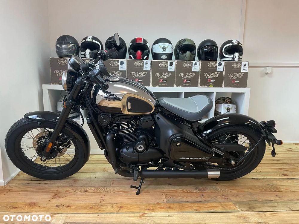 Jawa 350 42 Bobber - 19