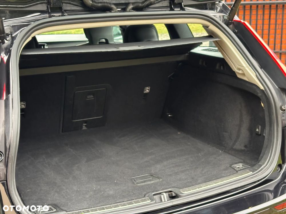 Volvo V60 B3 B Geartronic Inscription - 16