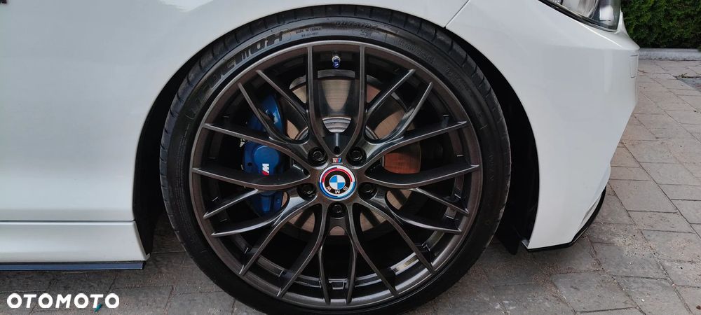 BMW Seria 2 220d M Sport sport - 37