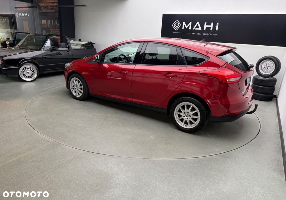 Ford Focus - 8