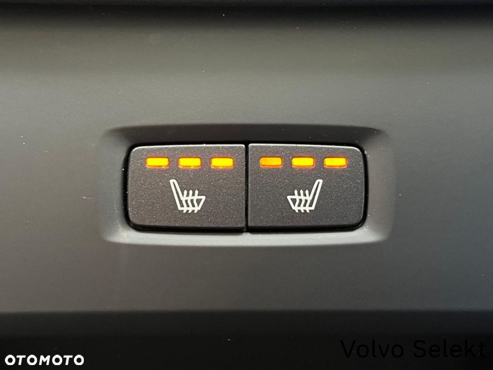 Volvo XC 90 - 33