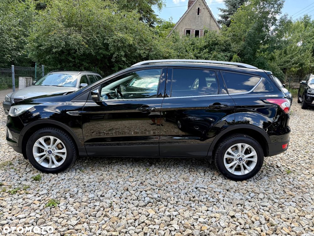 Ford Kuga 1.5 EcoBoost 2x4 Titanium - 8