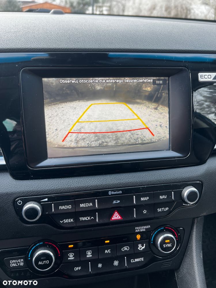 Kia Niro 1.6 GDI Hybrid L - 16