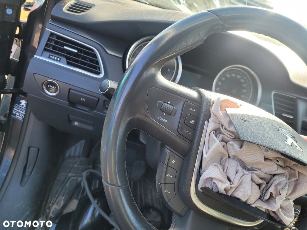Kierownica skórzana skóra multifunkcja Peugeot 508 I SW 2011r EEHD - 2