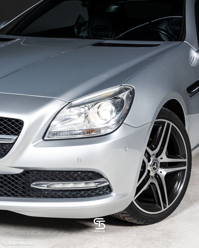Mercedes-Benz SLK 200 (BlueEFFICIENCY) 7G-TRONIC - 12