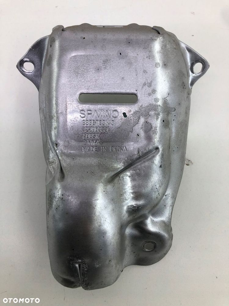 VOLVO XC40 OSŁONA TERMICZNA KATALIZATORA 32208399 - 1