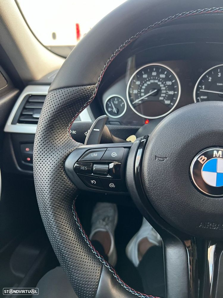 BMW 328 i Auto Line Sport - 40