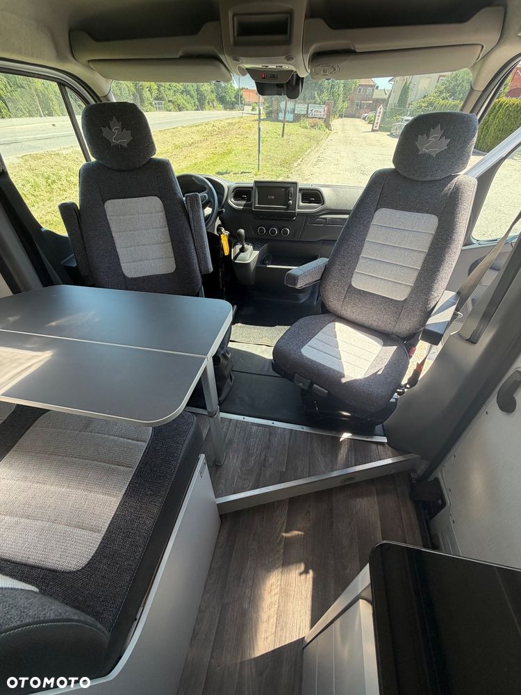 Renault Master - 25