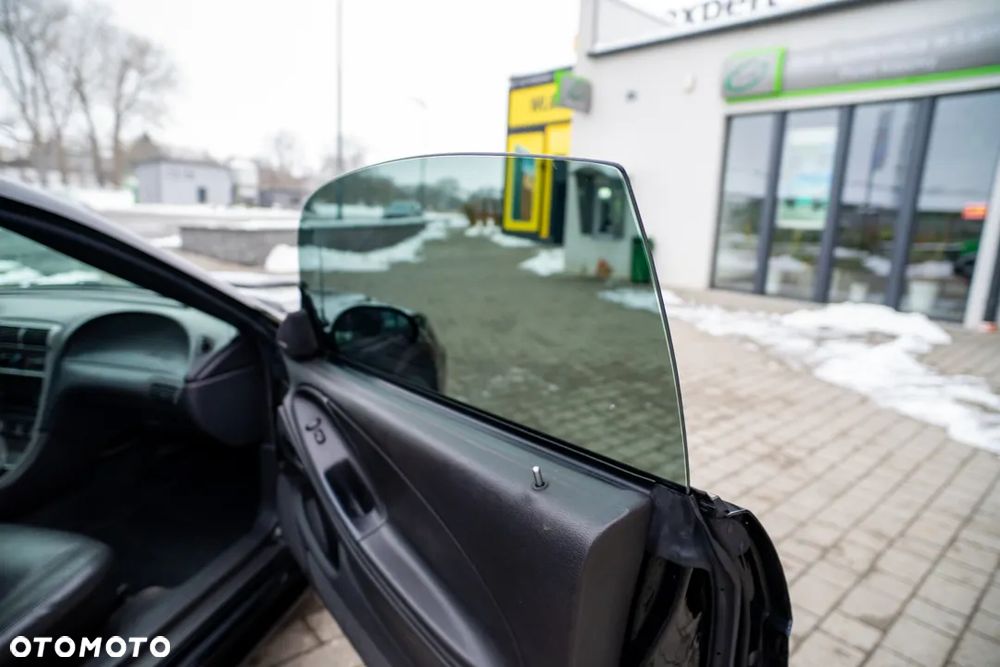 Ford Mustang 4.6 V8 GT - 31