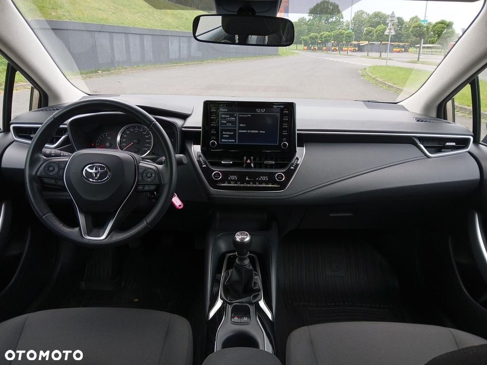 Toyota Corolla - 26