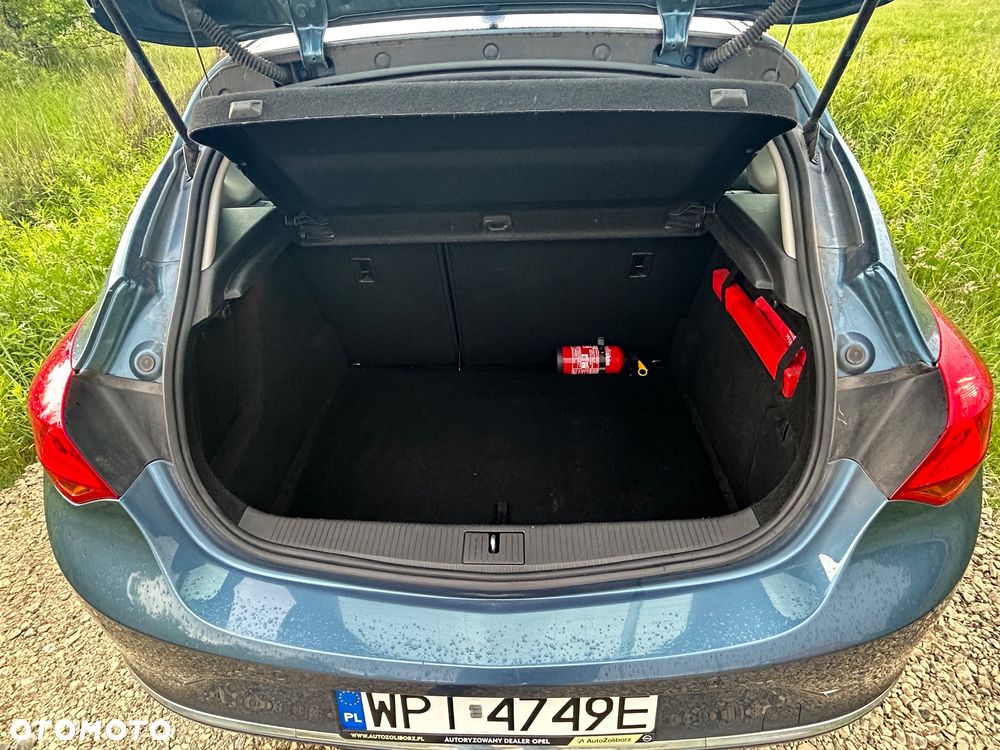 Opel Astra 1.6 - 12