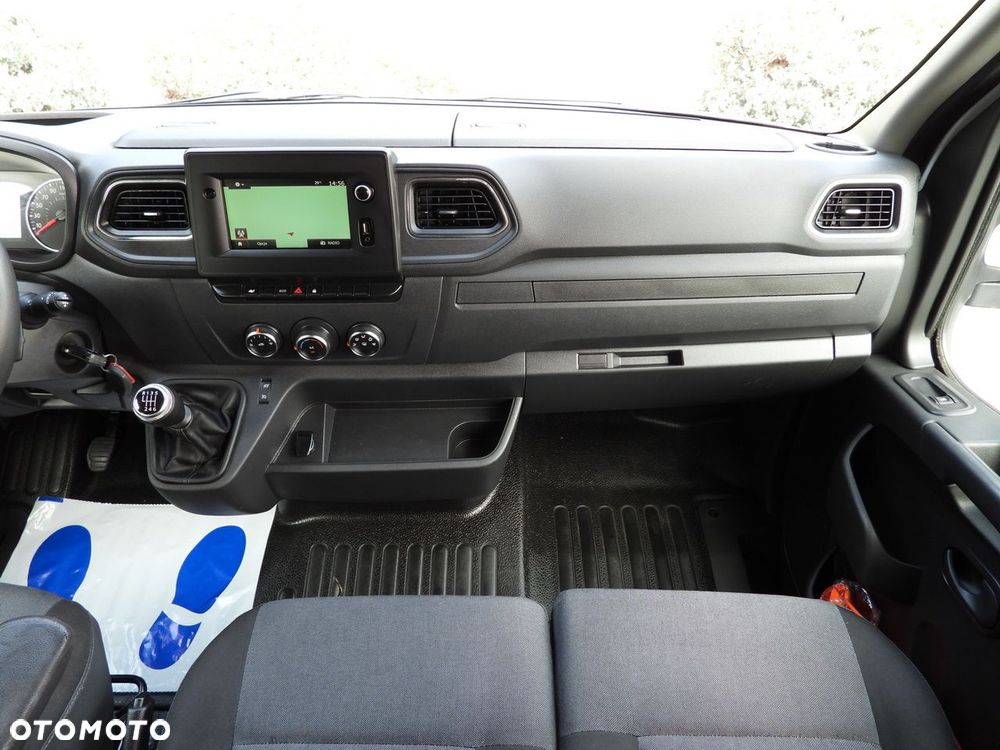 Renault MASTER FURGON BRYGADÓWKA 7 MIEJSC TEMPOMAT NAWIGACJA LEDY KLIMATYZACJA  135KM - 31