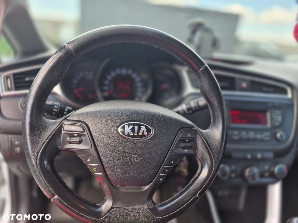 Kia Ceed 1.6 CRDi Smart - 11