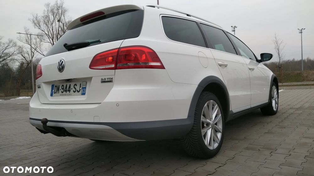 Volkswagen Passat Alltrack - 22