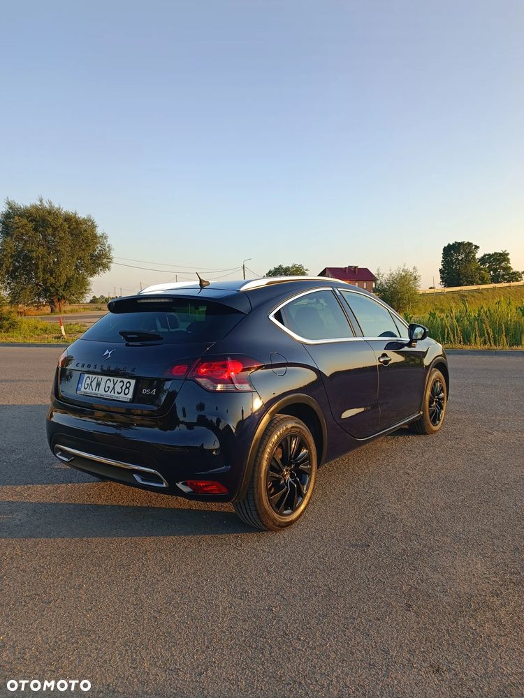 DS Automobiles DS 4 Crossback - 13