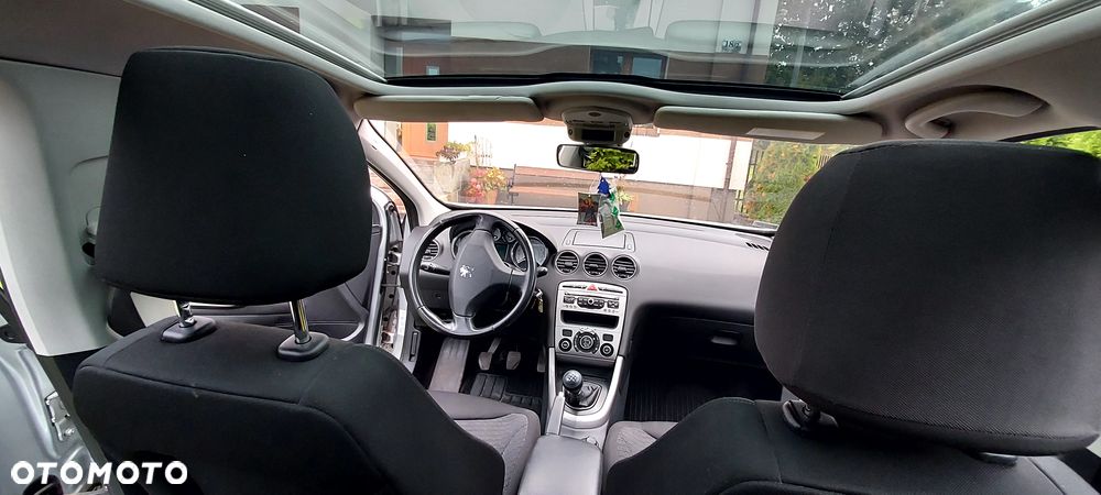 Peugeot 308 1.6 HDi Premium - 8