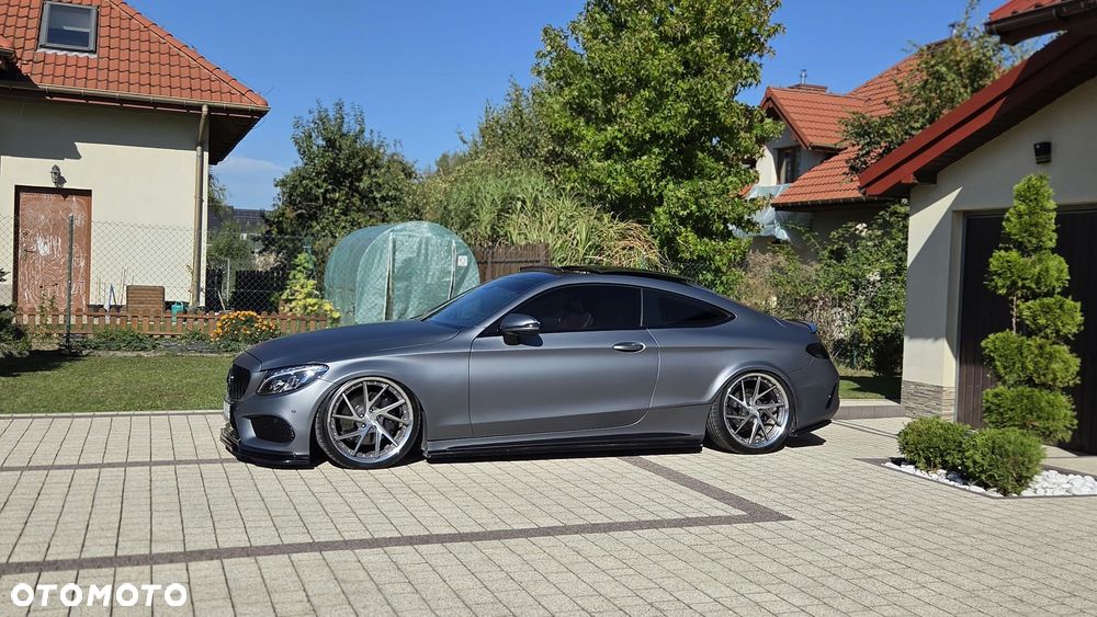 Mercedes-Benz Klasa C 250 d 9G-TRONIC AMG Line - 6