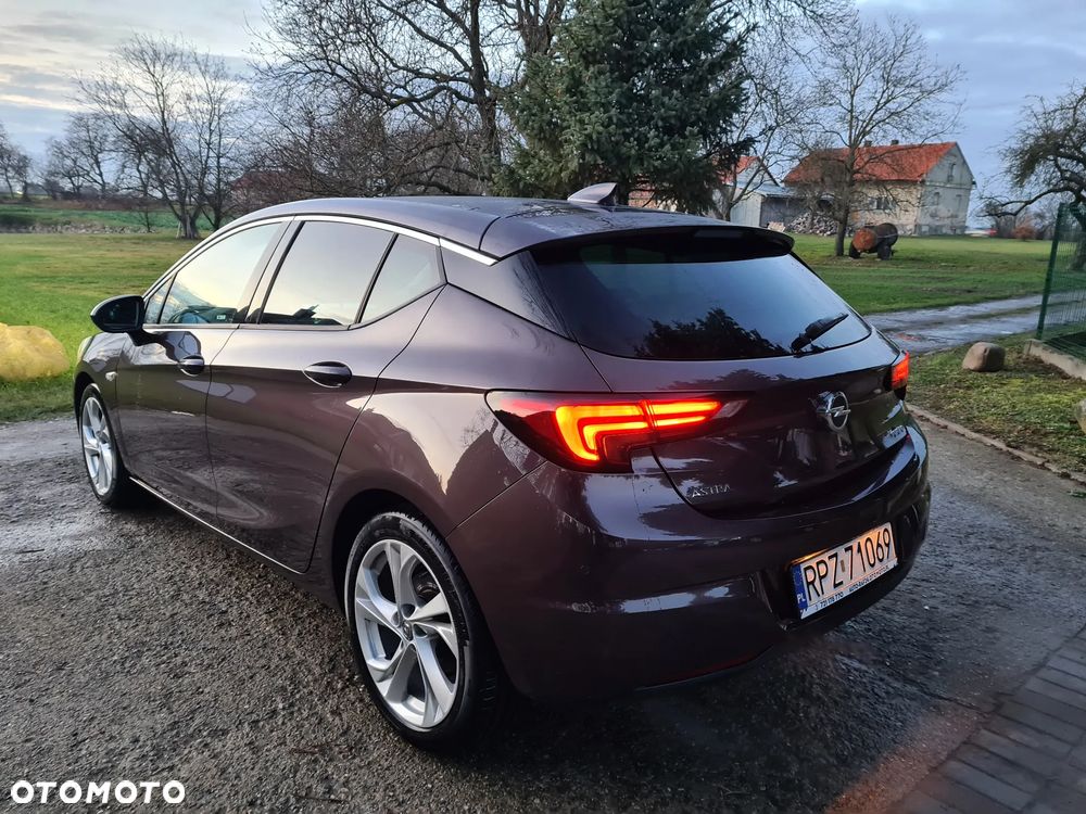 Opel Astra - 10