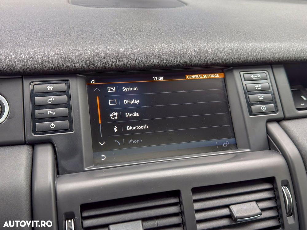 Land Rover Discovery Sport 2.0 l TD4 SE - 36