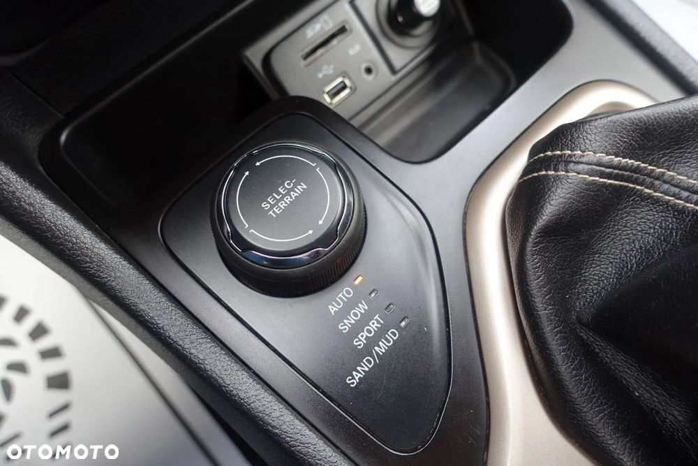 Jeep Cherokee 2.0 Multijet Longitude - 21