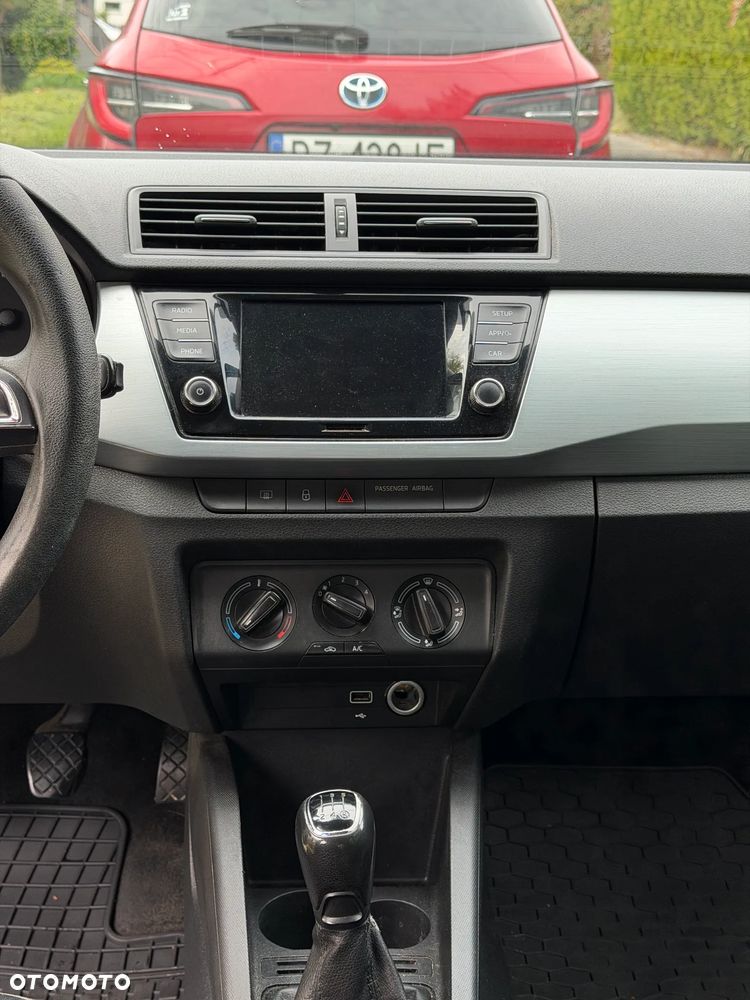 Skoda Fabia 1.0 Active - 10