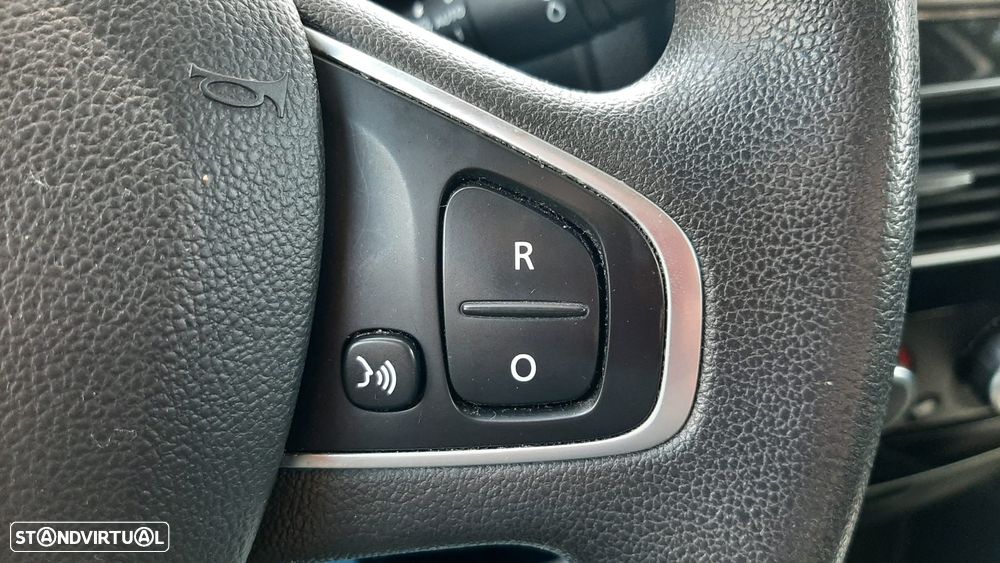 Renault Clio Sport Tourer (Energy) dCi 90 Start & Stop LIMITED - 36