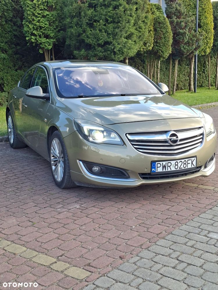 Opel Insignia - 1