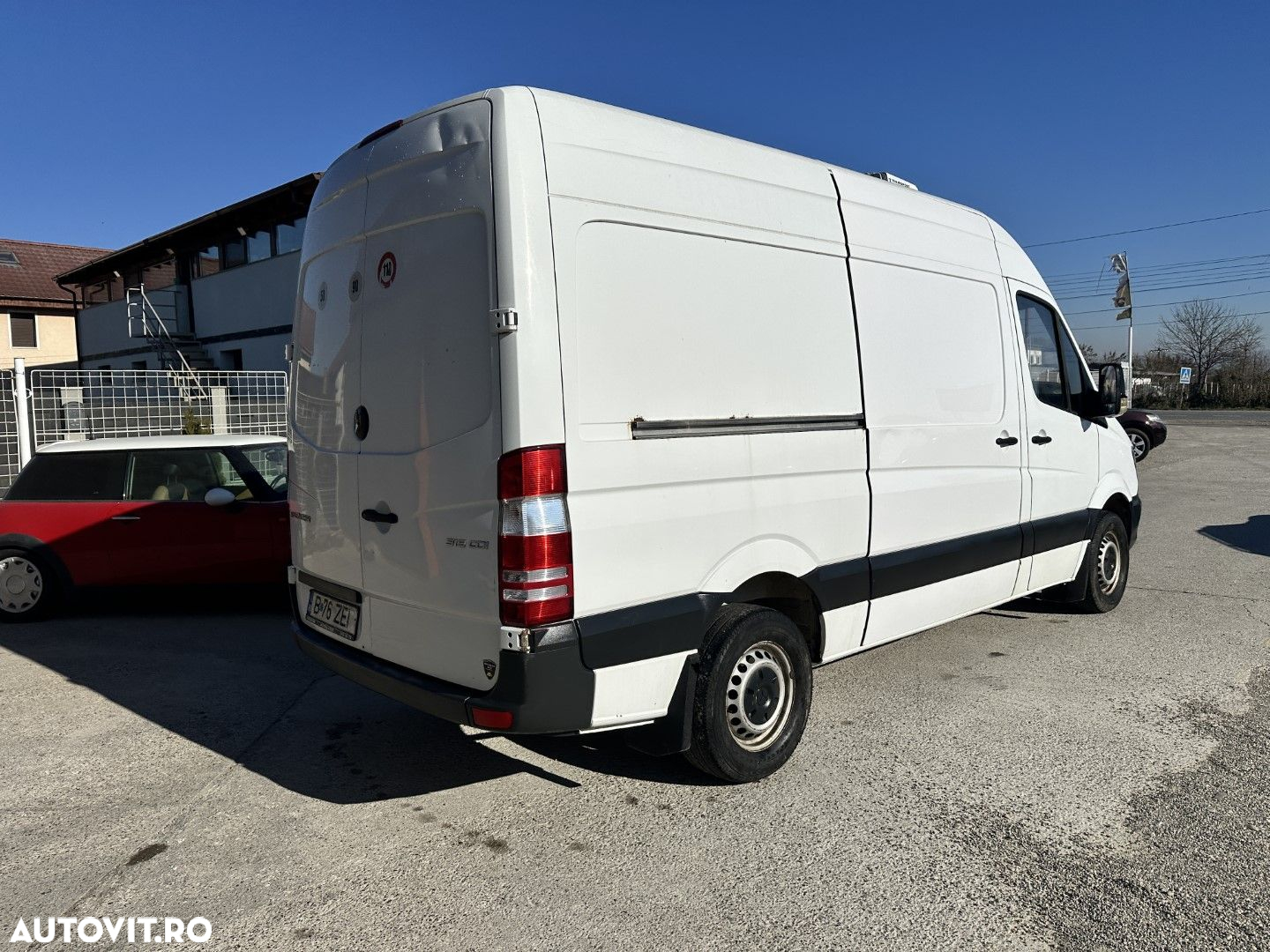 Mercedes-Benz Sprinter - 6