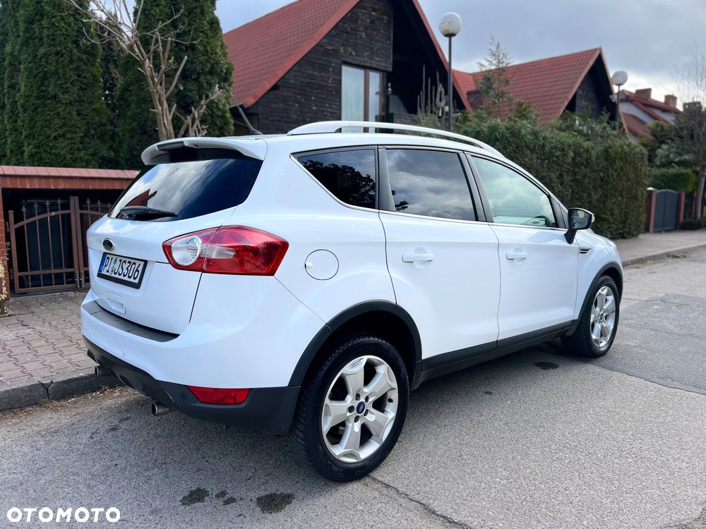 Ford Kuga 2.0 TDCi 4x4 Titanium - 12
