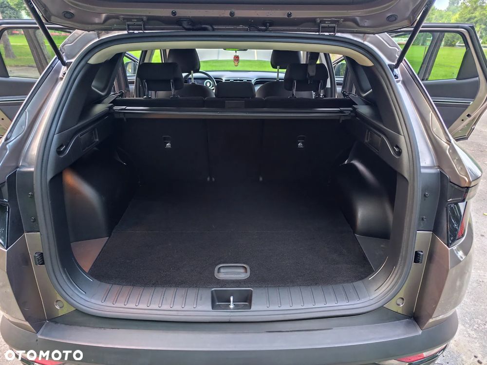 Hyundai Tucson 1.6 T-GDi Smart 2WD - 18