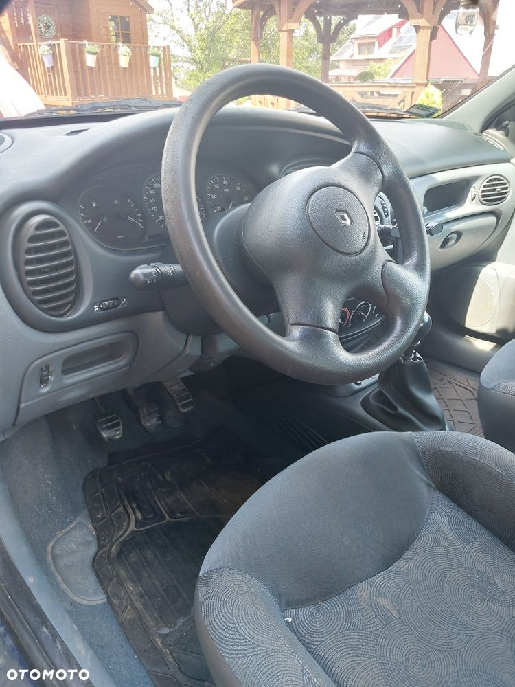 Renault Megane - 6