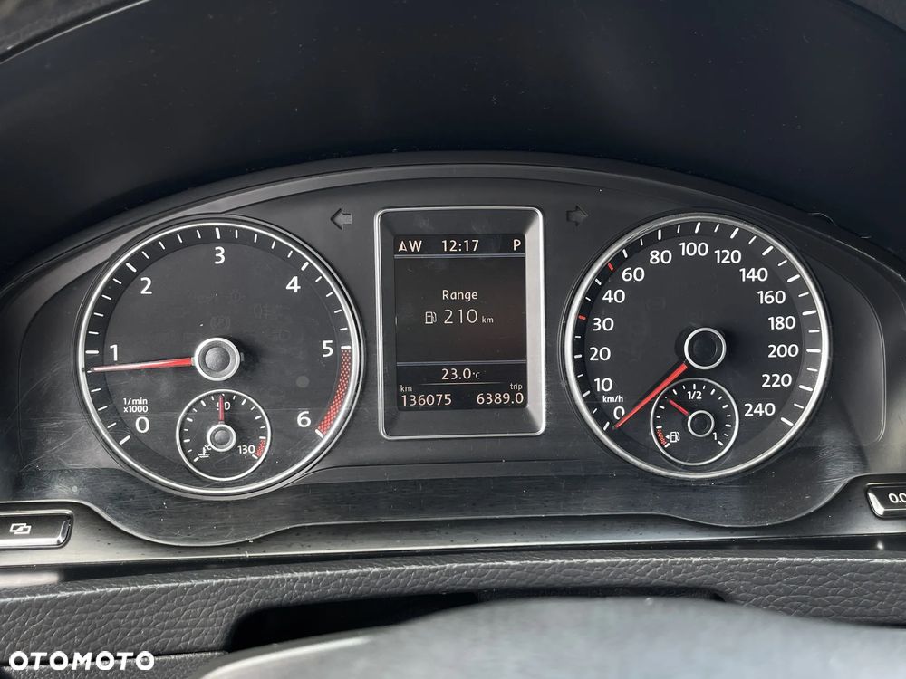Volkswagen Multivan - 35