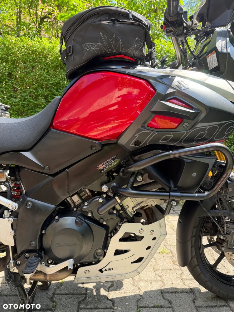 Suzuki DL - 16
