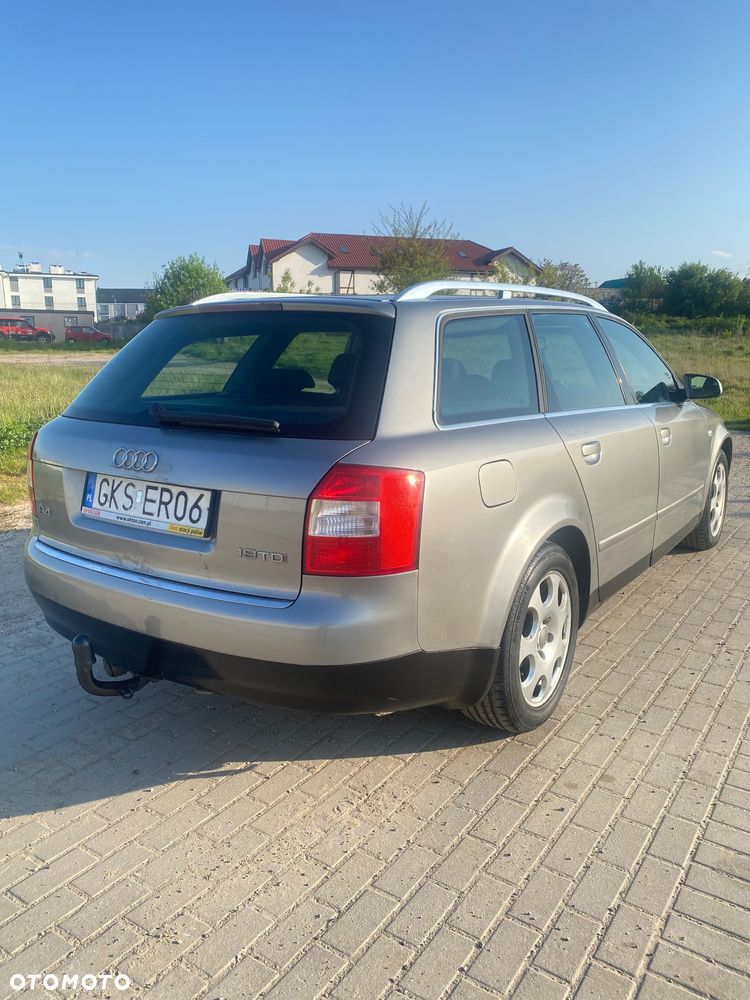 Audi A4 - 4