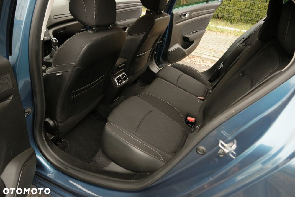 Renault Megane 1.2 Energy TCe Limited 2018 - 24