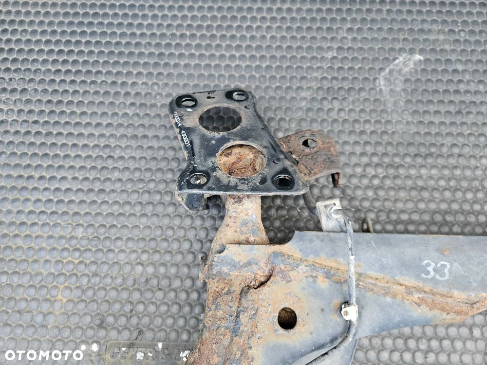 Belka Zawieszenie Oś Wózek Sanki Piasty Tyl Tylne Tylna VW Golf IV 4 Bora Audi A3 8L Seat Leon I 1 Skoda Octavia I 1 - 4