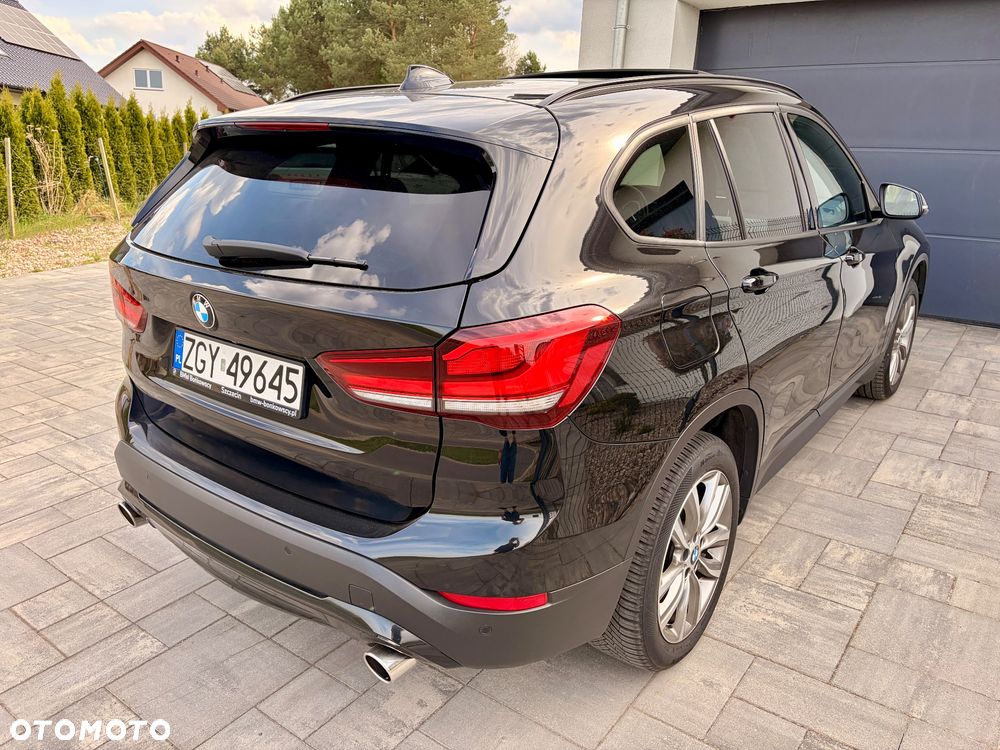 BMW X1 sDrive18d Advantage sport - 4