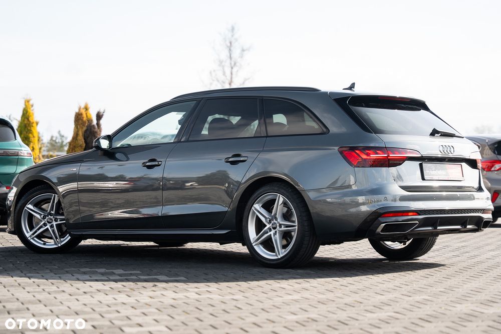 Audi A4 Avant 35 TFSI S tronic S line - 14