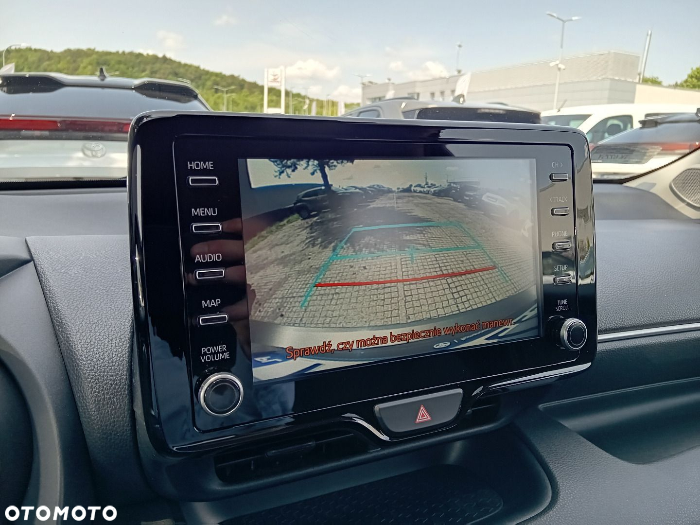 Toyota Yaris - 25